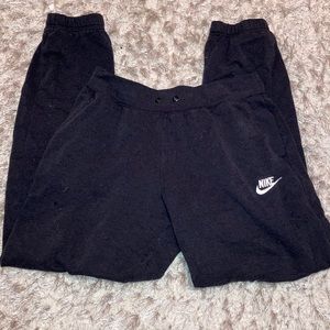 SOLD ON: M E R C A R I